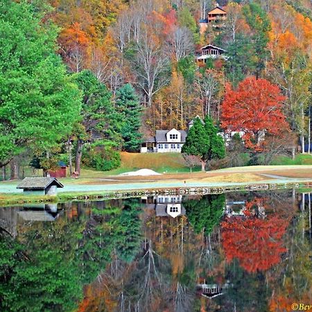 גטלינבורג Romantic, Honeymoon Cabin In The Smokies! מראה חיצוני תמונה