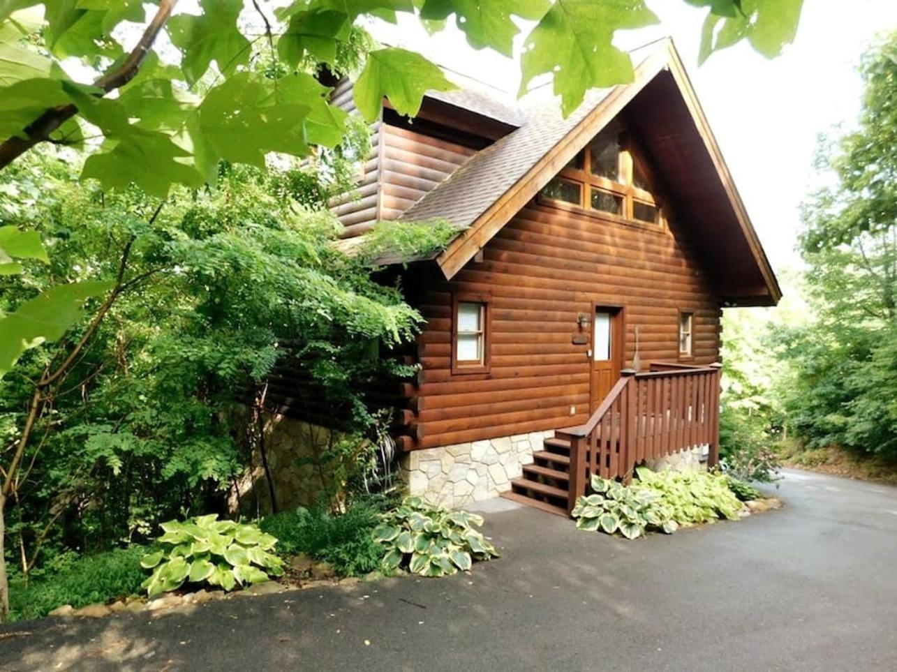 גטלינבורג Romantic, Honeymoon Cabin In The Smokies! מראה חיצוני תמונה